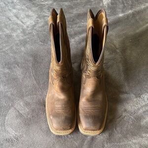 Ariat Men's Distressed Brown Western Boots